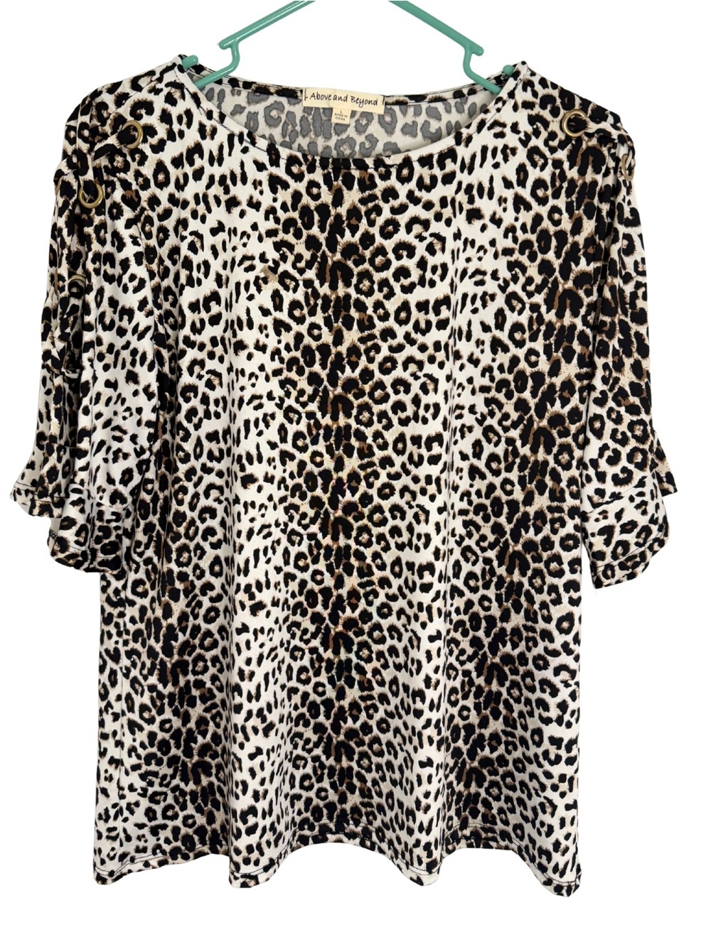 3/$20 Above and Beyond Leopard Print Elbow Length Sleeve Blouse